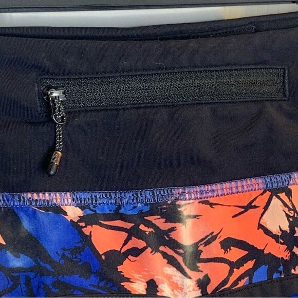 Lululemon Speed Short Paint Storm Harbor Blue Multi / Black Size 6 - Picture 5 of 9